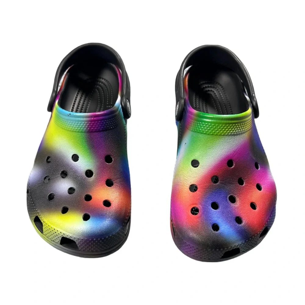Crocs Classic Tie-Dye Clogs Youth Size 2 | Slip-On Comfort Shoes - Picture 2 of 7